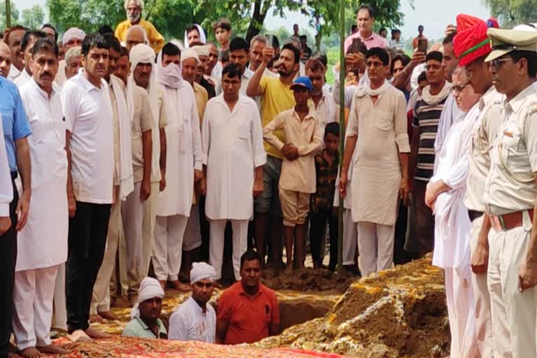 dsp surendra singh funeral in hisar