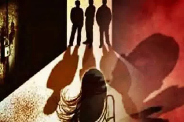 Transgender Gang Raped: କିନ୍ନରକୁ ଗଣ ଦୁଷ୍କର୍ମ, ନ୍ୟାୟ ନମିଳିଲେ ସମୂହ ଆତ୍ମହତ୍ୟା କରିବାକୁ କିନ୍ନରଙ୍କ ଧମକ