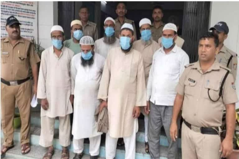 8 shopkeepers who offered prayers collectively in Haridwar arrested