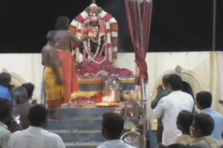 ஸ்ரீ சம்ஹார பைரவருக்கு அபிஷேக ஆராதனை