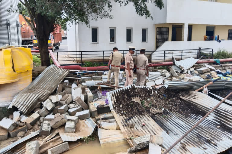 Four migrant labourers from Uttar Pradesh were killed in a wall collapse at an apartment construction site in the Bengaluru suburbs.