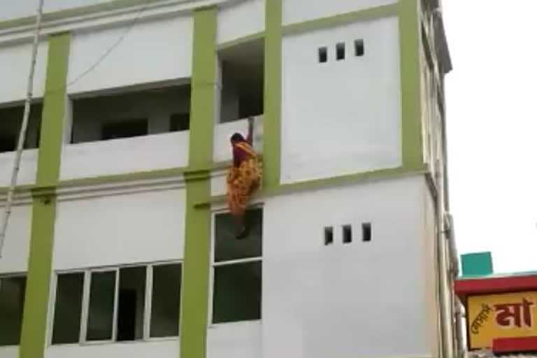 female employee jump from second floor after Nursing Home caught Fire in Bankura