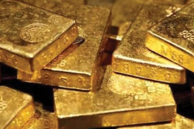 4.33 kg smuggled gold seized at Hyderabad Airport