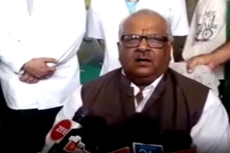 State Human Rights Commission president  Justice Vyas on protest with dead body