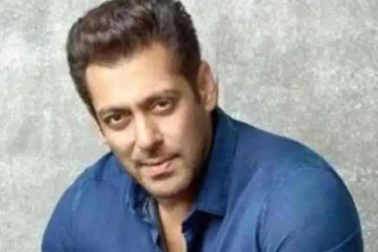 Salman Khan meets Mumbai Police Commissioner