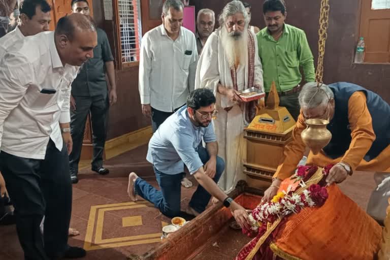 Aaditya Thackeray visited Hanuman temple in aurangabad