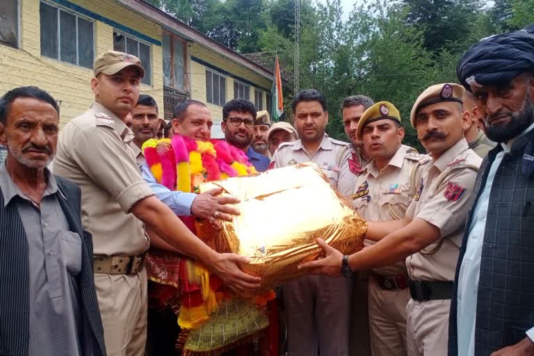 Farewell party in Pol St Mandi: پونچھ میں ایس ایچ او کی تبدیلی پر الوداعی تقریب منعقد