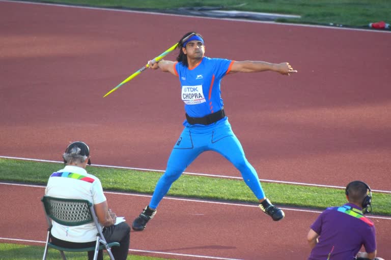 Neeraj Chopra win Silver Medal at World Athletics Championships  Neeraj Chopra  World Athletics Championships  Neeraj Chopra World Athletics Championships Silver Medal Throw  Neeraj Chopra video  നീരജ് ചോപ്ര  ലോക അത്‌ലറ്റിക്‌സ് ചാമ്പ്യന്‍ഷിപ്പ്  ലോക അത്‌ലറ്റിക്‌സ് ചാമ്പ്യന്‍ഷിപ്പ് നീരജിന് വെള്ളി മെഡല്‍