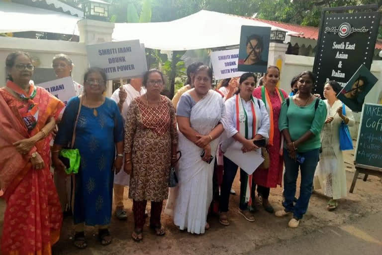 Youth Congress workers protest outside Goa restaurant allegedly owned by Smriti Irani's daughter