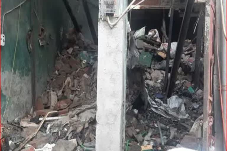 Building Collapse in Delhi