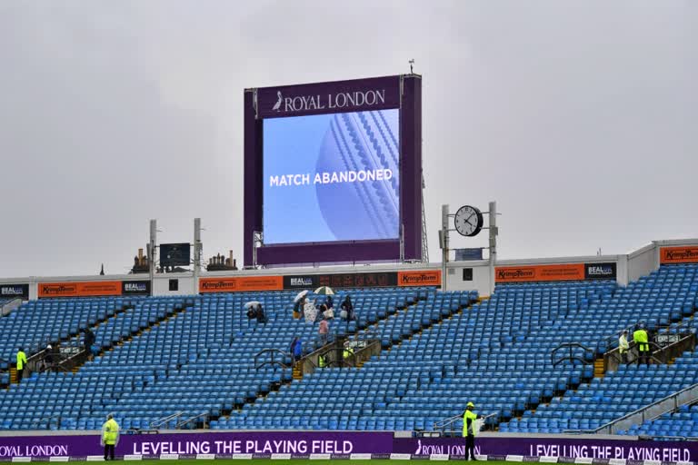 England and South Africa 3rd ODI was abandoned,  England and South Africa 3rd ODI  was abandoned due to rain, South Africa tour of England 2022, Headingley in Leeds, England vs South Africa 3rd ODI news, ಇಂಗ್ಲೆಂಡ್ ಮತ್ತು ದಕ್ಷಿಣ ಆಫ್ರಿಕಾ 3ನೇ ಏಕದಿನ ಪಂದ್ಯ ರದ್ದು, ಇಂಗ್ಲೆಂಡ್ ಮತ್ತು ದಕ್ಷಿಣ ಆಫ್ರಿಕಾ 3ನೇ ಏಕದಿನ ಪಂದ್ಯ ಮಳೆಯಿಂದ ರದ್ದು, ದಕ್ಷಿಣ ಆಫ್ರಿಕಾ ಇಂಗ್ಲೆಂಡ್ ಪ್ರವಾಸ 2022, ಲೀಡ್ಸ್‌ನಲ್ಲಿ ಹೆಡಿಂಗ್ಲಿ ಮೈದಾನ, ಇಂಗ್ಲೆಂಡ್ ಮತ್ತು ದಕ್ಷಿಣ ಆಫ್ರಿಕಾ 3ನೇ ODI ಸುದ್ದಿ,