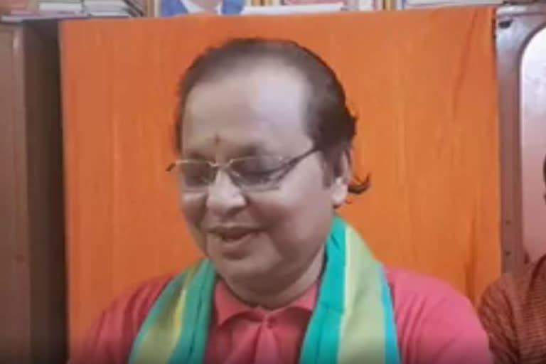 BJP MLA Asim Kumar Sarkar new Parody on SSC Recruitment Scam