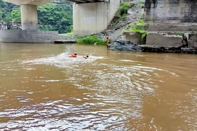 Satpuli Nayar River