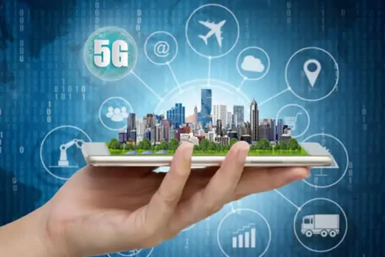 India biggest 5G spectrum auction begins  5G spectrum auction begins  5 ജി ലേലും തുടങ്ങി  മത്സരം രാജ്യത്തെ ശതകോടീശ്വരന്മാര്‍ തമ്മില്‍  5 ജി പാട്ടം ലേലം