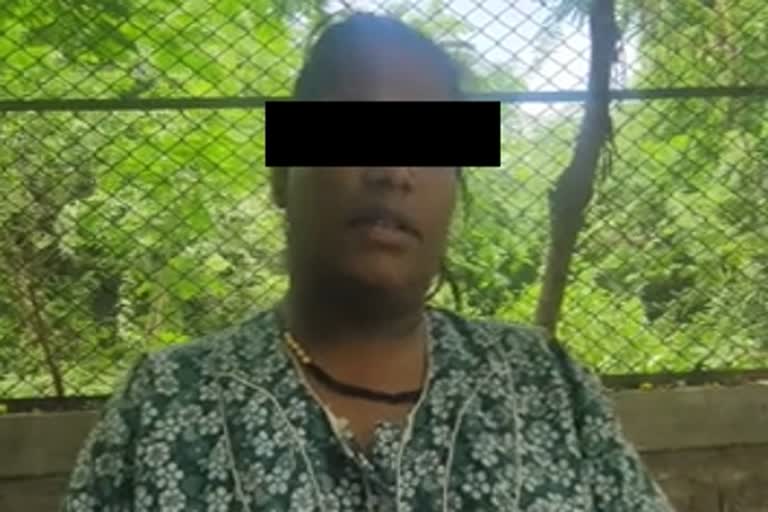 transgender-allegations-over-changed-his-gender-issue-in-solapur