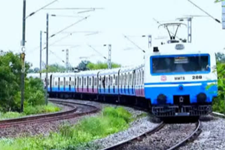 Three died in MMTS train accident near Hitech City railway station