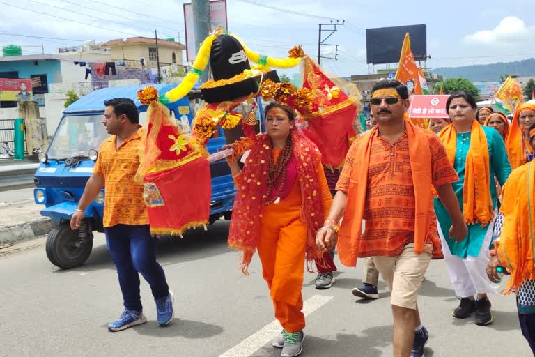 कैबिनेट मंत्री रेखा आर्या