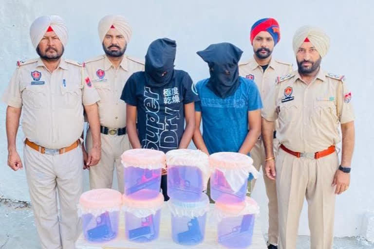 Punjab : Two close aides of gangster Goldy Brar arrested; 7 pistols & police uniform recovered