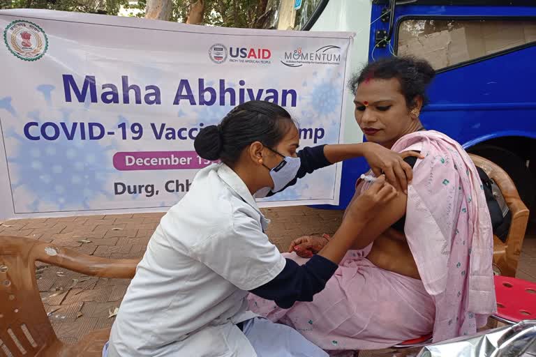 Corona vaccination in Durg