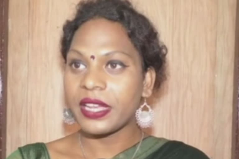Transgender Kanchan Sendre