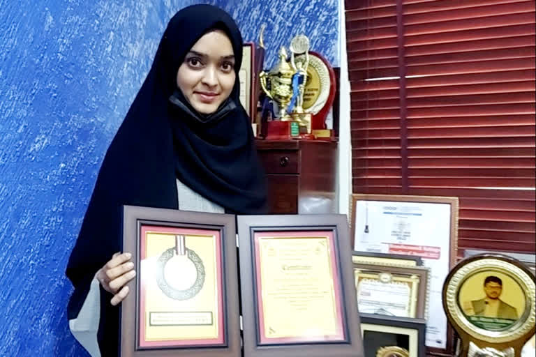 dreaming, Hardwork and passionate efforts in studies succeeded Dr. rimsha Saleem in bagging gold medals