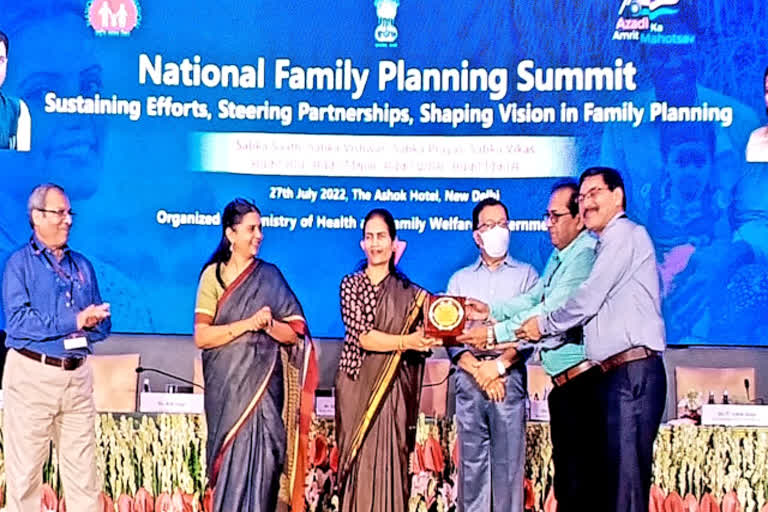 Rajasthan got award for family planning programme in New Delhi
