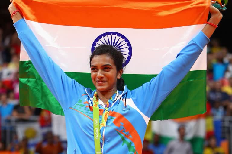 Commonwealth Games 2022  കോമണ്‍വെൽത്ത് ഗെയിംസ് 2022  PV Sindhu to be Indias flag bearer in Birmingham Commonwealth Games 2022  Birmingham Commonwealth Games 2022  Neeraj Chopra  നീരജ് ചോപ്ര  PV Sindhu