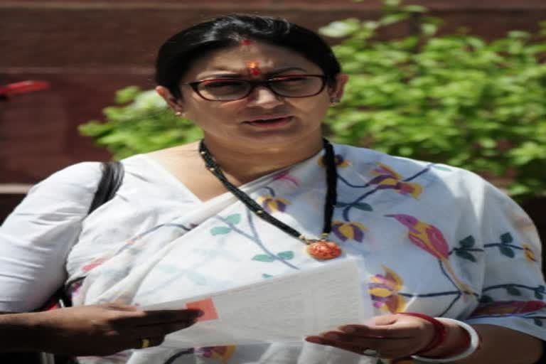 union minister smriti irani targets congress over prez Droupadi Murmu