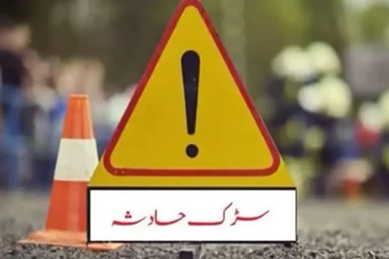 ضلع پرکاشم میں بس الٹ گئی، آٹھ مسافرین معمولی زخمی