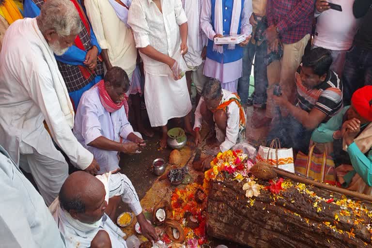 Bastar Dussehra festival begins