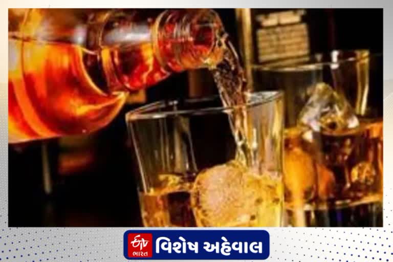 ગુજરાતમાં પરમીટ સાથે દારૂના વેચાણથી સરકારને કેટલી આવક થાય છે?