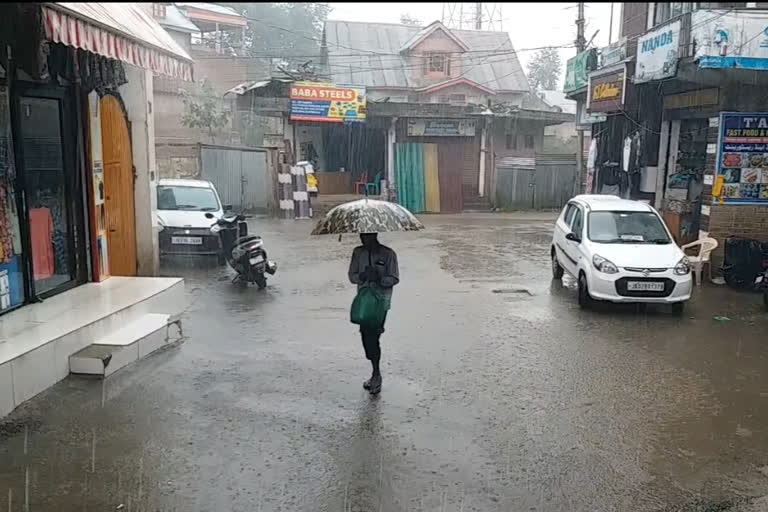 heavy rains cause water logging in anantnag