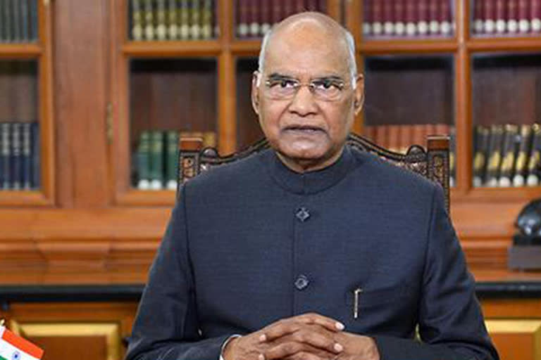 A President can not favour any specific section says Former President Kovind