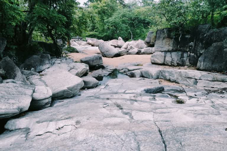Awrajhariya Waterfall Dry on Rainy Season in Balrampur