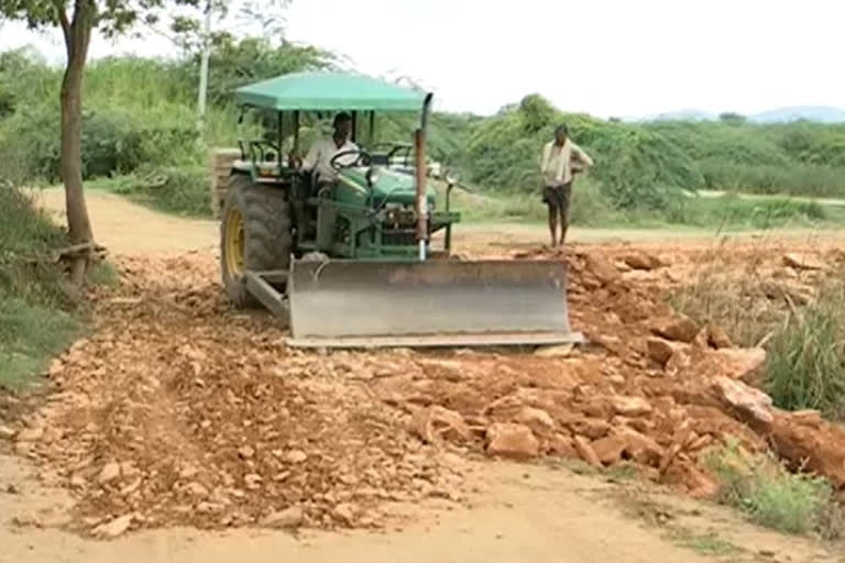 After delay by authorities residents of six mandals in Andhra Pradesh Prakasam district start bridge construction