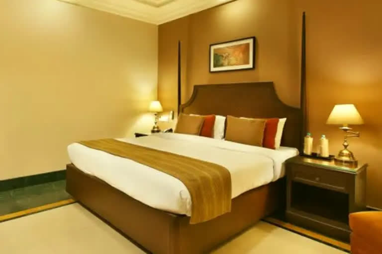 Hotel businessmen in Haridwar