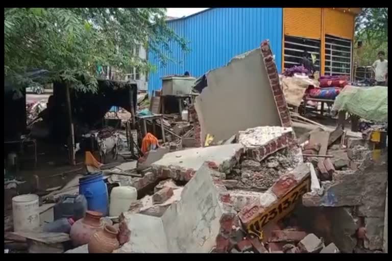 poor houses destroyed in Faridabad