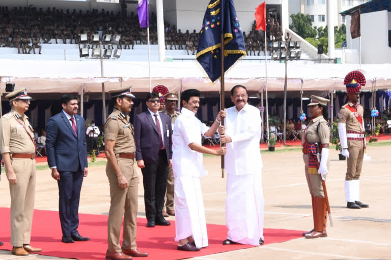 Vice-Prez Naidu presents President's Colours to Tamil Nadu police