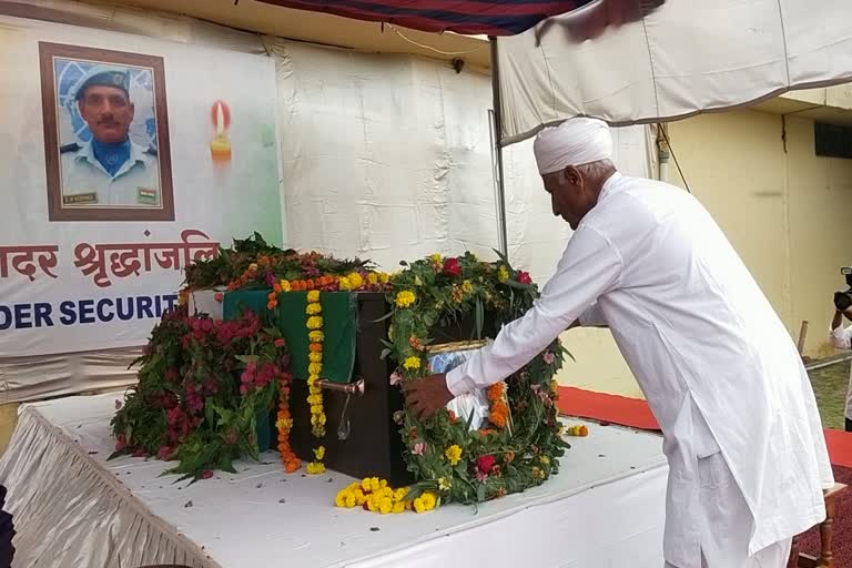 Martyr Sanvlaram last rites in Barmer