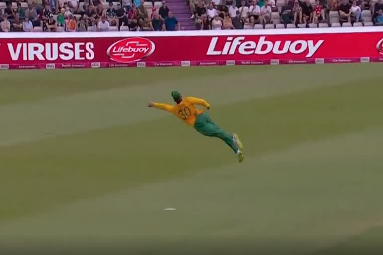 Tristan stubbs stunning catch