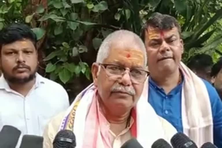 Dharamlal Kaushik targets Bhupesh on Chhattisgarh model