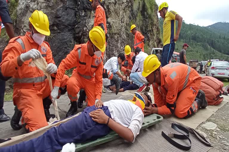 District administration did mock drill in Pauri