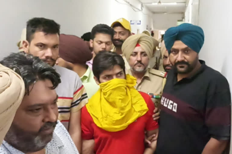 Moga Police receive transit remand of gangster Lawrence Bishnoi for 10 days