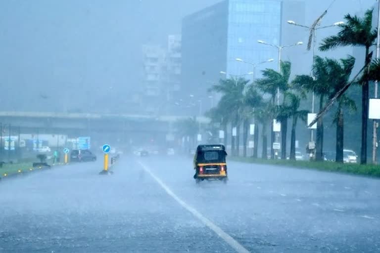 நான்கு மாவட்டங்களுக்கு அதி கனமழைக்கு வாய்ப்பு