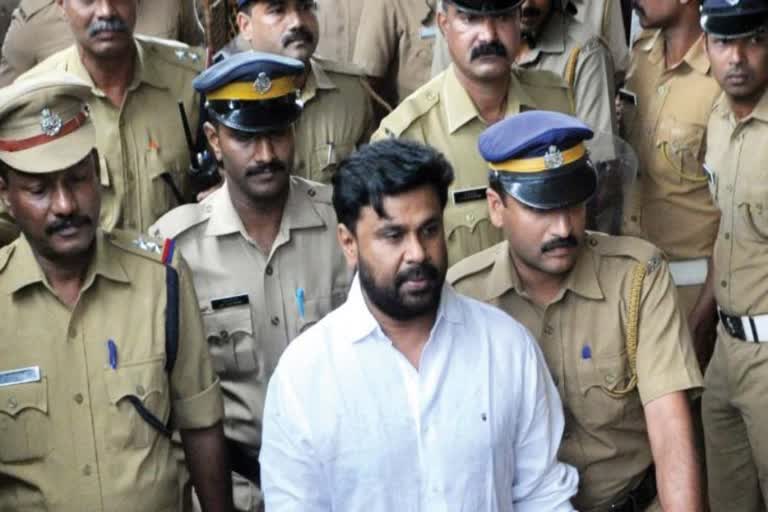 Etv Bharakerala actor assault case latest  crime branch petition to quash dileep bail  actor assault case crime branch petition in high court  crime branch against dileep bail  നടിയെ ആക്രമിച്ച കേസ്  ദിലീപ് ജാമ്യം ക്രൈം ബ്രാഞ്ച് ഹര്‍ജി  നടിയെ ആക്രമിച്ച കേസ് ക്രൈം ബ്രാഞ്ച് ഹൈക്കോടതി ഹർജി  ദിലീപിനെതിരെ ക്രൈം ബ്രാഞ്ച്  ദിലീപ് ജാമ്യം റദ്ദാക്കല്‍ ക്രൈം ബ്രാഞ്ച് ഹര്‍ജി  t