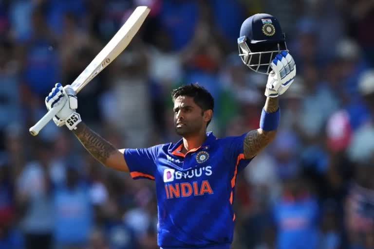 Etv BharatSuryakumar moves up to second spot in ICC T20 rankings  ICC T20 rankings  Suryakumar Yadav news  india vs wi  icc latest rankings  ഐസിസി ടി20 റാങ്കിങ്  സൂര്യകുമാർ യാദവ്  ടി20 റാങ്കിങ്ങിൽ സൂര്യകുമാർ യാദവ് രണ്ടാം സ്ഥാനത്തേക്ക്  ടി20 റാങ്കിങ്ങിൽ മുന്നേറി ഇന്ത്യൻ ബാറ്റർ സൂര്യകുമാർ യാദവ്  ഇന്ത്യൻ ക്രിക്കറ്റ് ടീം