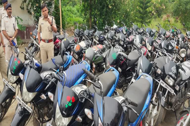 another-bike-thief-gang-in-jamshedpur-busted-67-bikes-recovered-from-gang