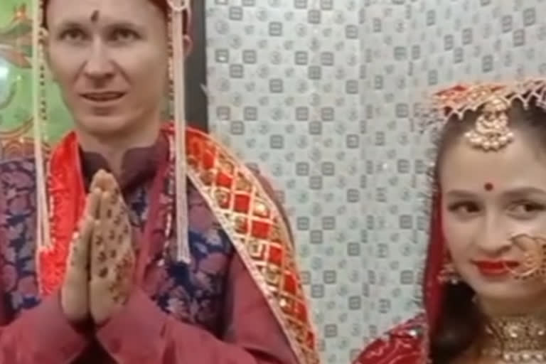 The Indian solution Russia Ukraine duo marry following Hindu customs in Himachal Dharamshala