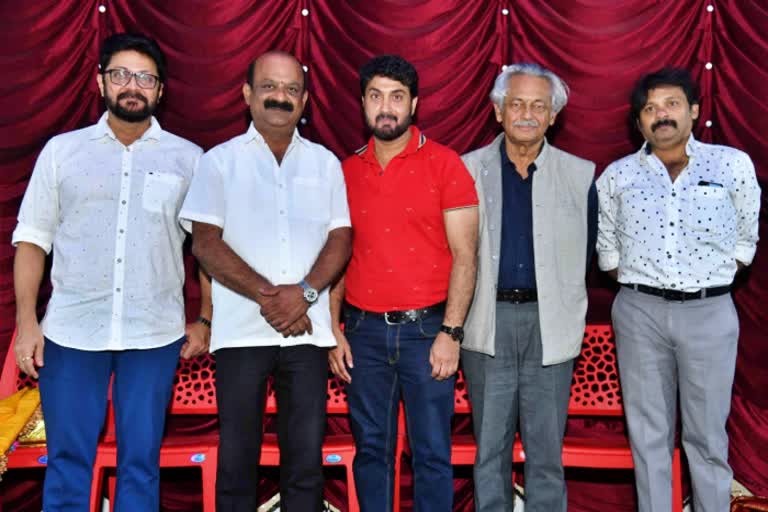 actor-harish-raj-celebrating-25-years-in-cini-journey