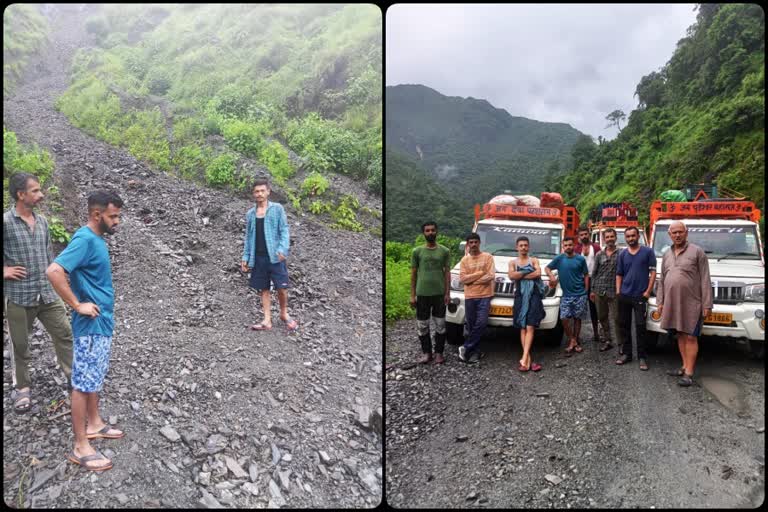 Landslide on Manal Kanti Mashwa Road